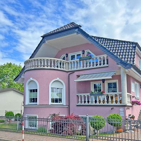 Villa Vivien Wohnung Bernstein Goehren  Buitenkant foto